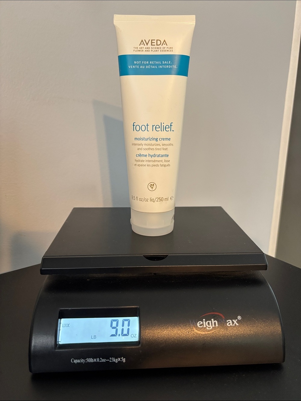 AVEDA Hand Relief & Foot Relief Moisturizing Creme Trio - White & Teal Accents - Picture 2 of 4